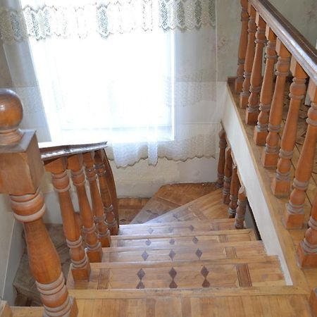 Serik & Geora Guesthouse Sevan Exterior photo